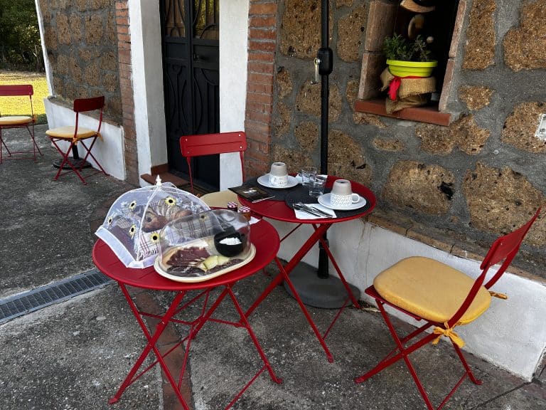 apanu-guesthouse-viterbo-cibo (2)